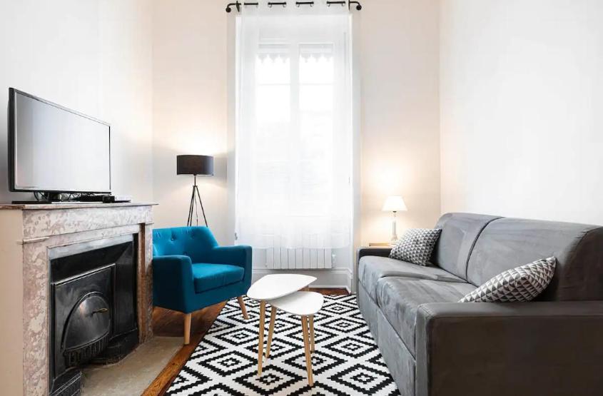 Appartement 2 Pieces Jean Mace Et Stationnement ليون المظهر الخارجي الصورة