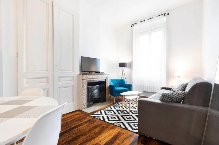 Appartement 2 Pieces Jean Mace Et Stationnement ليون المظهر الخارجي الصورة